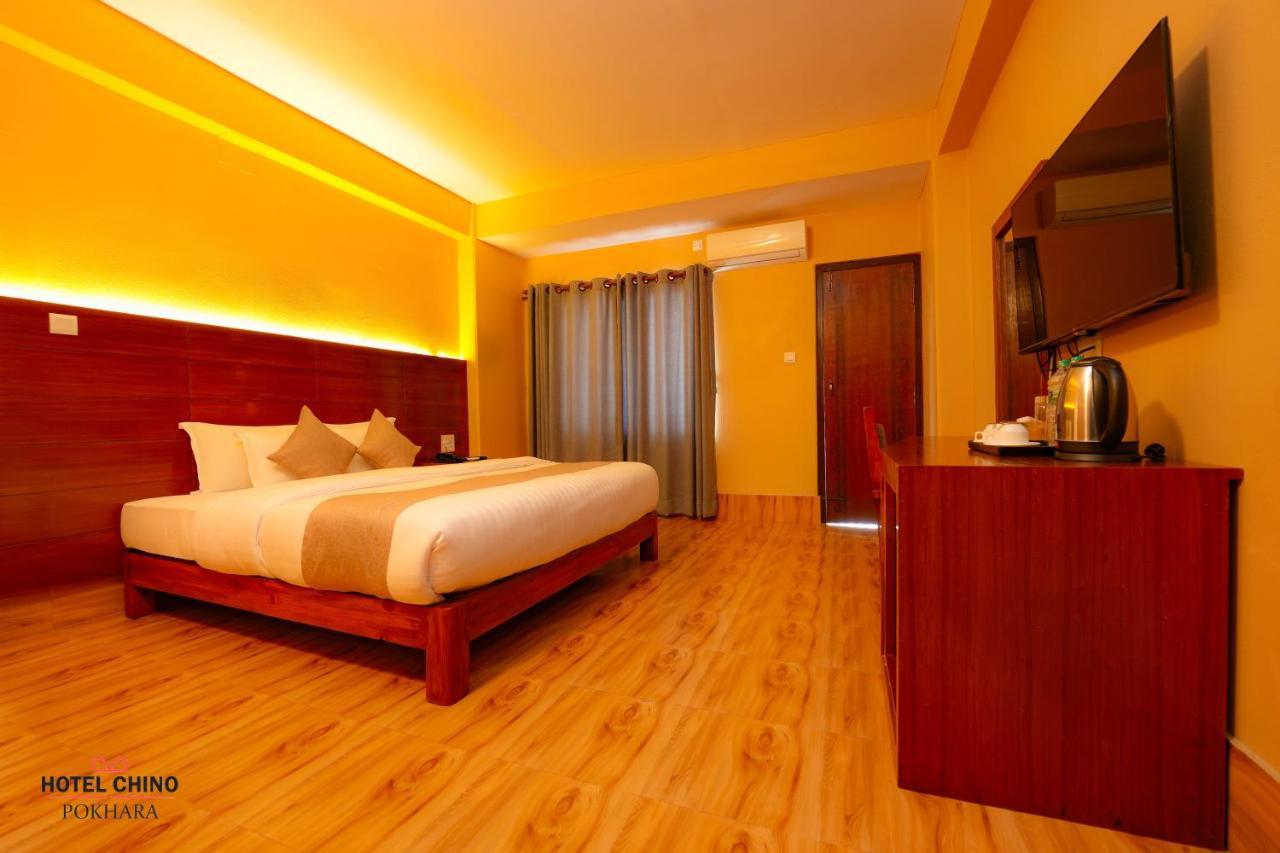 Hotel Chino Pokhara Esterno foto